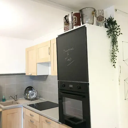 アパート Parisian Appart 72m² Great View + Private Parking *